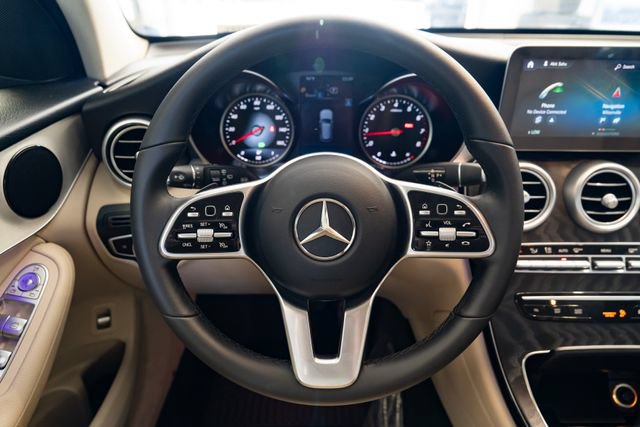 Used 2021 Mercedes-Benz GLC 300 4MATIC image 14