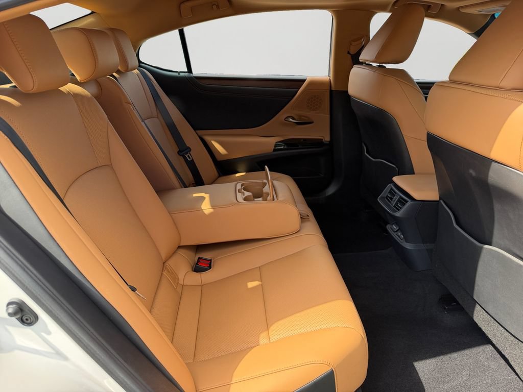Certified 2025 Lexus ES 350 w/ Premium Package FWD image 8