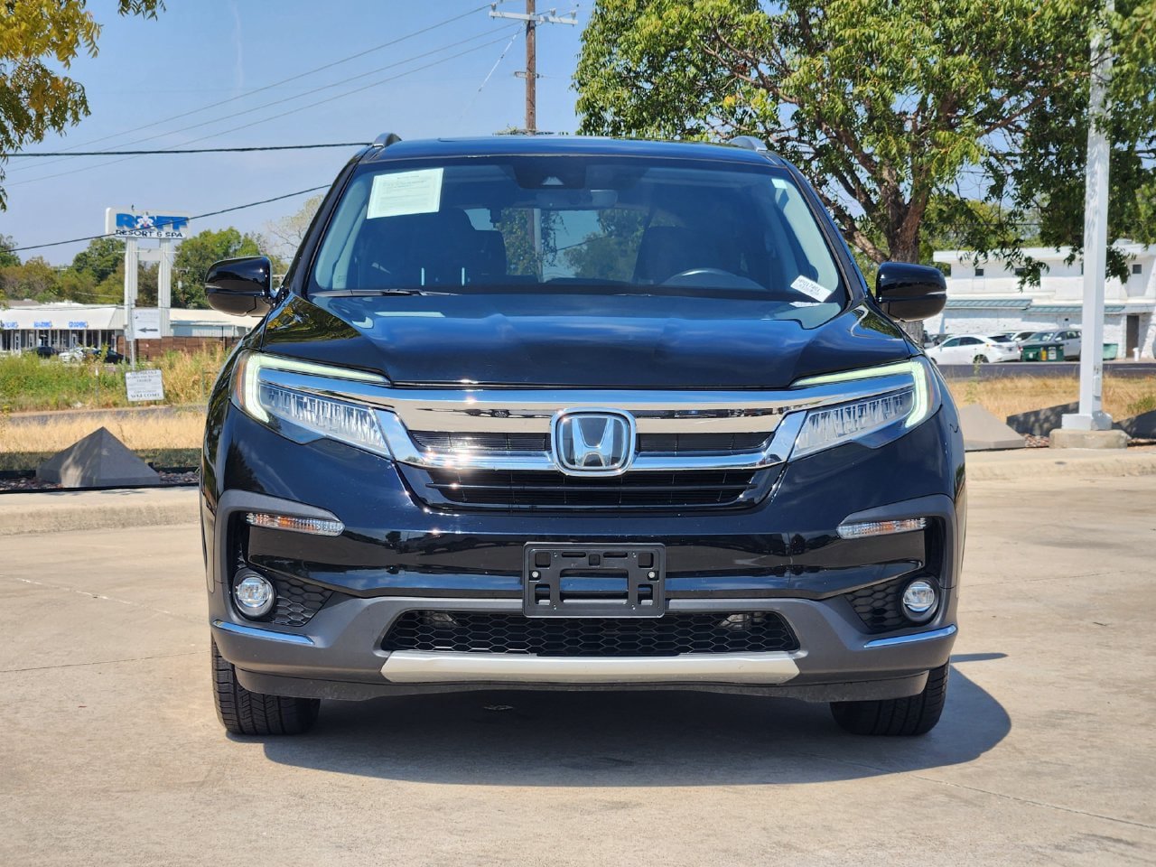 Certified 2022 Honda Pilot Touring image 2