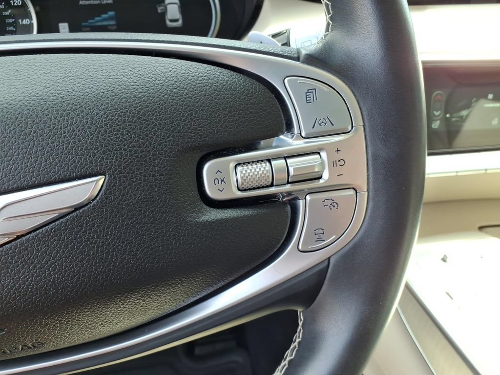 Used 2025 Genesis GV70 2.5T w/ Select Package AWD/4WD image 21