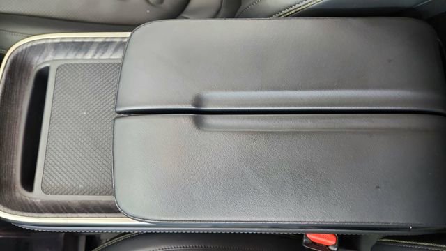 Used 2022 Rivian R1S Launch Edition image 54