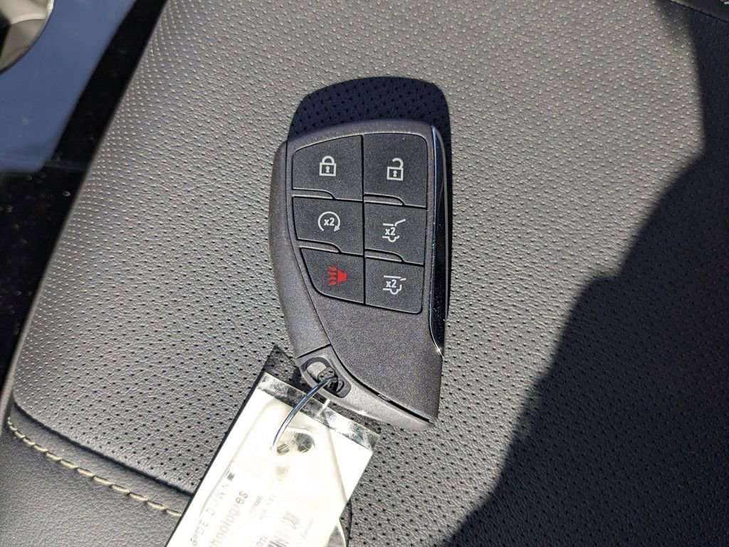 New 2025 Chevrolet Suburban Premier image 34