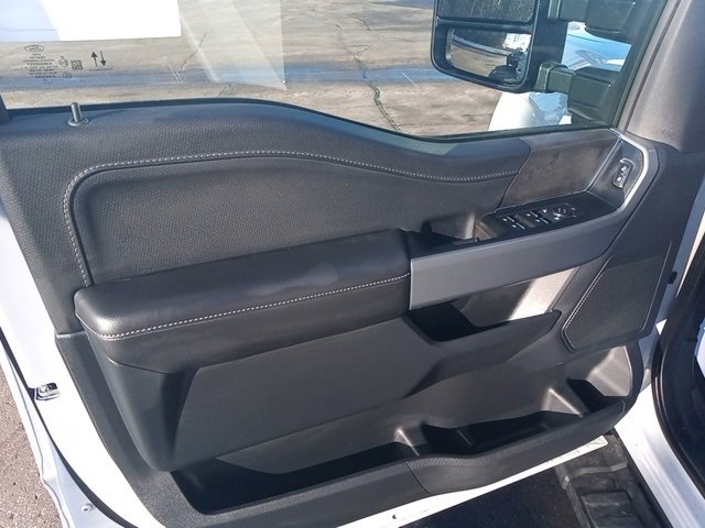 New 2025 Ford F150 XLT w/ Equipment Group 302A MID image 5