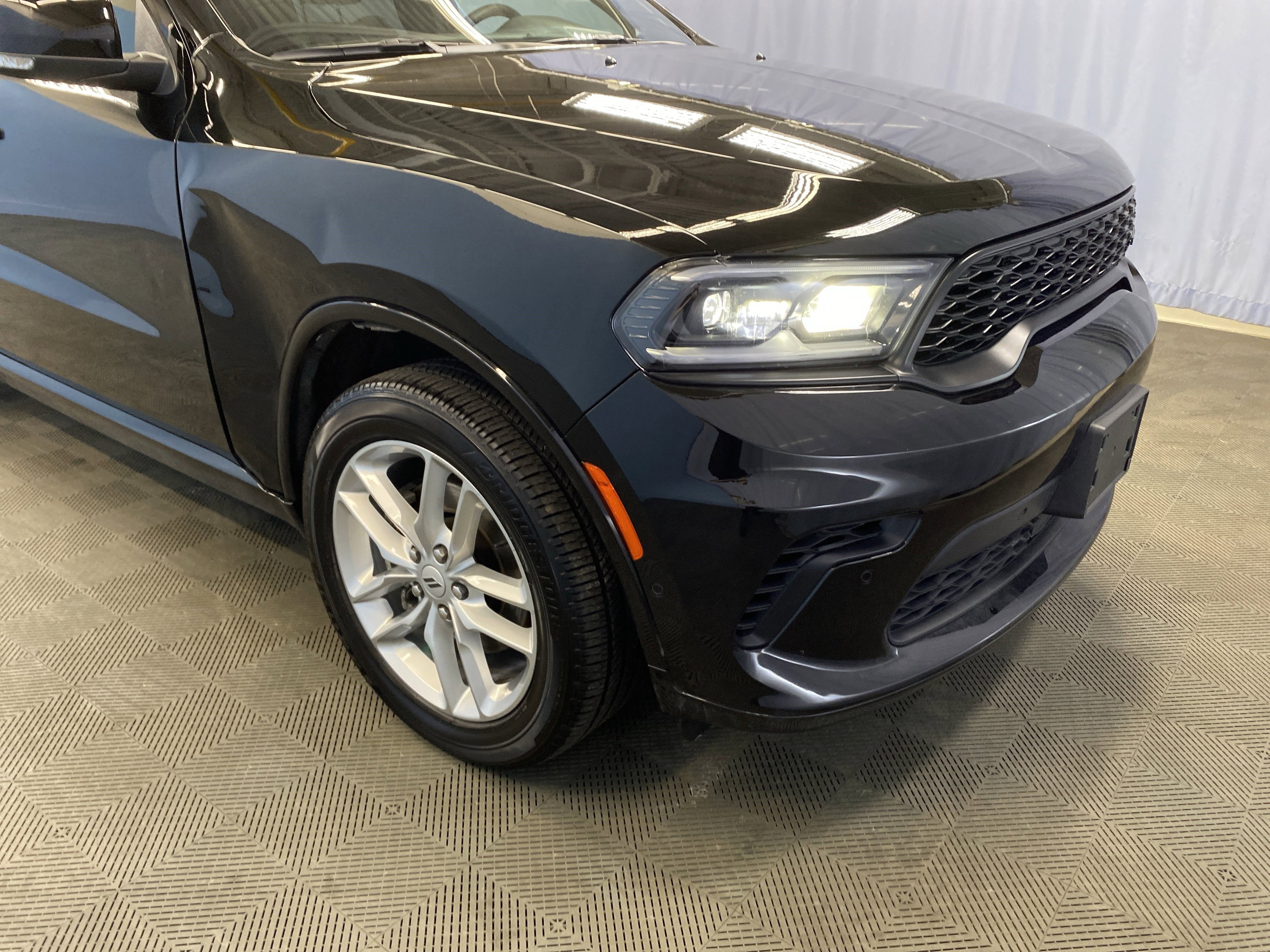 Certified 2025 Dodge Durango GT image 48