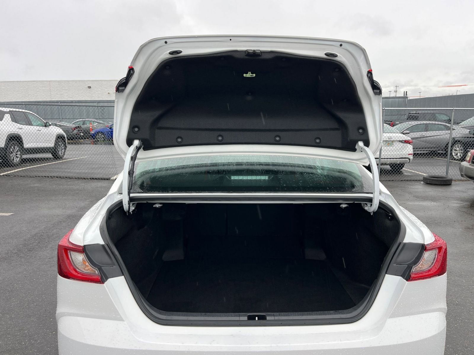 Used 2025 Toyota Camry LE FWD image 30