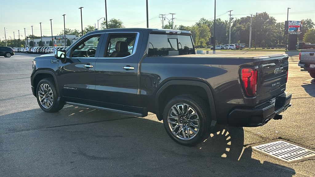 Used 2024 GMC Sierra 1500 Denali Ultimate AWD/4WD image 4