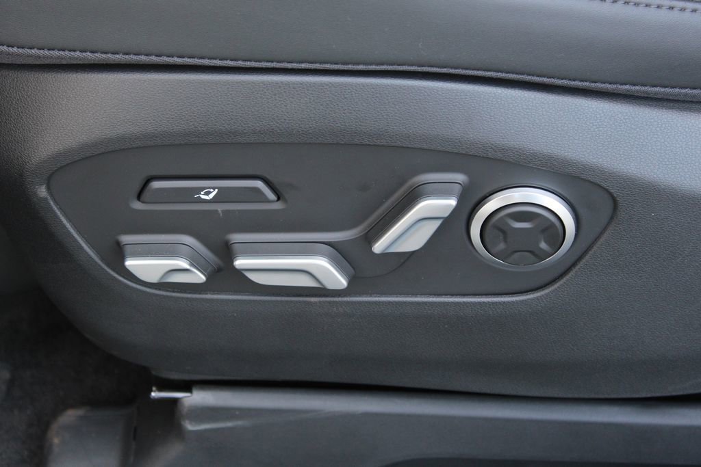 New 2026 Hyundai Ioniq 9 Limited image 14