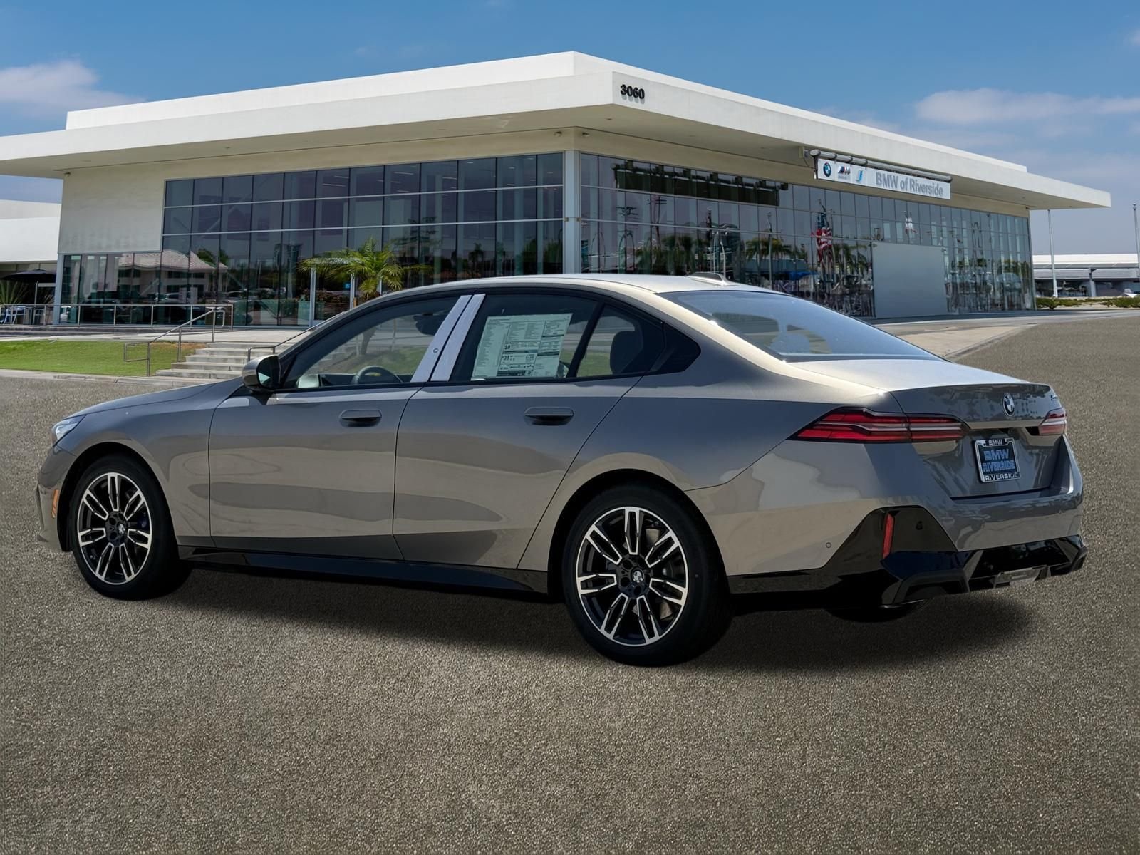 New 2026 BMW 530i w/ M Sport Package RWD image 8