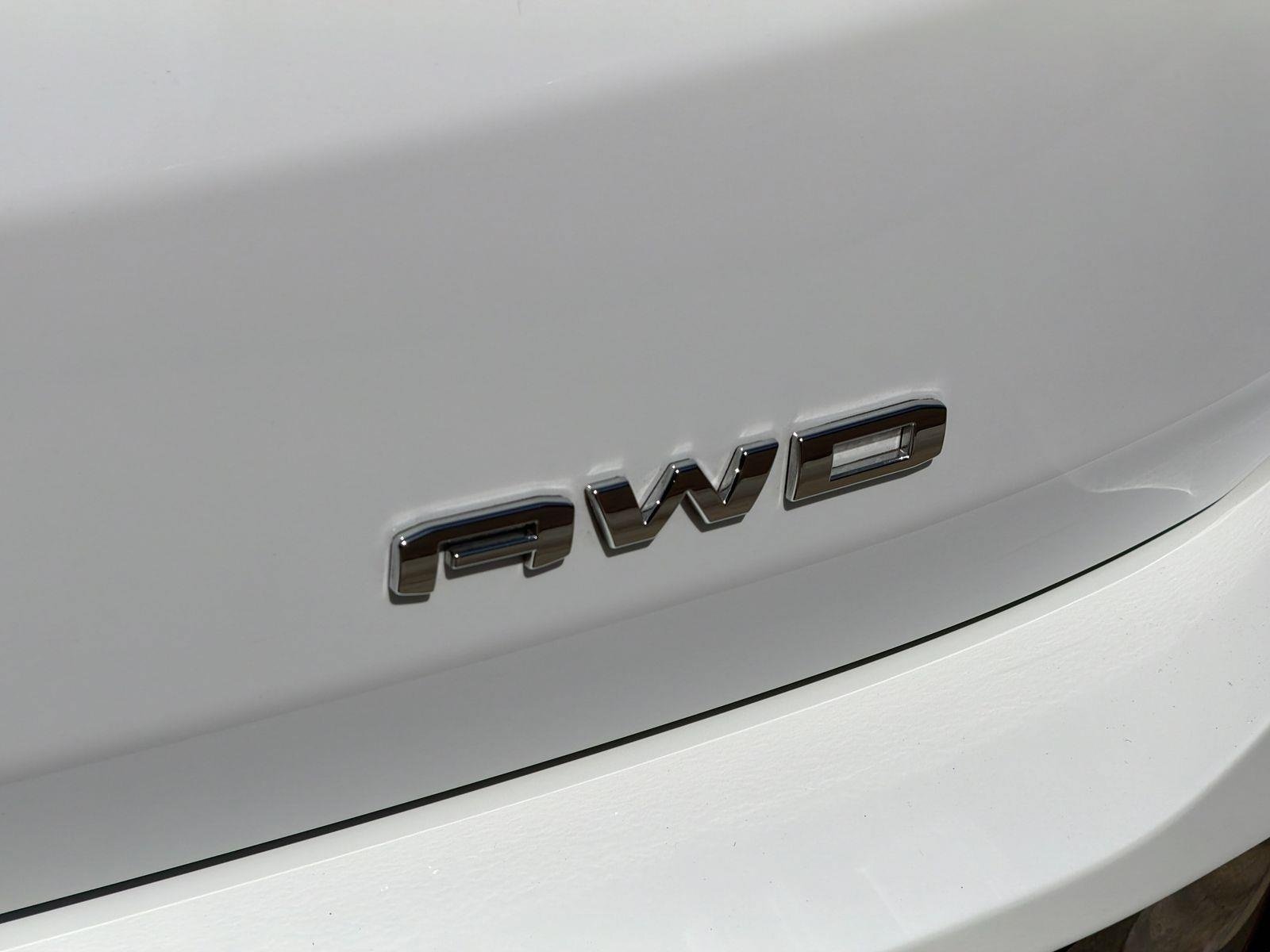 Used 2022 GMC Terrain SLT AWD/4WD image 30