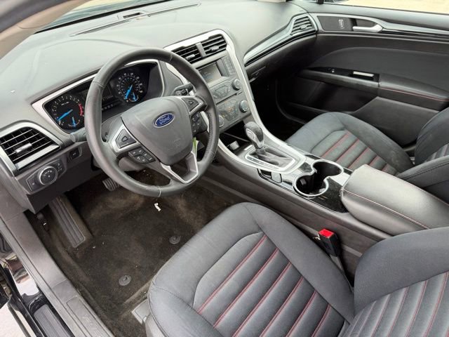 Used 2016 Ford Fusion SE w/ Equipment Group 201A image 11