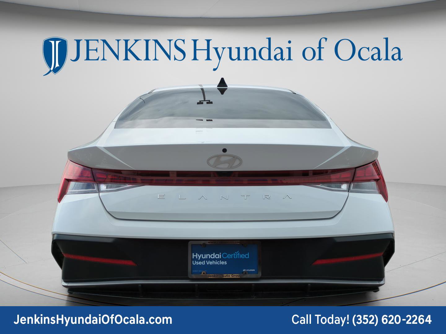 Certified 2025 Hyundai Elantra SEL FWD image 4