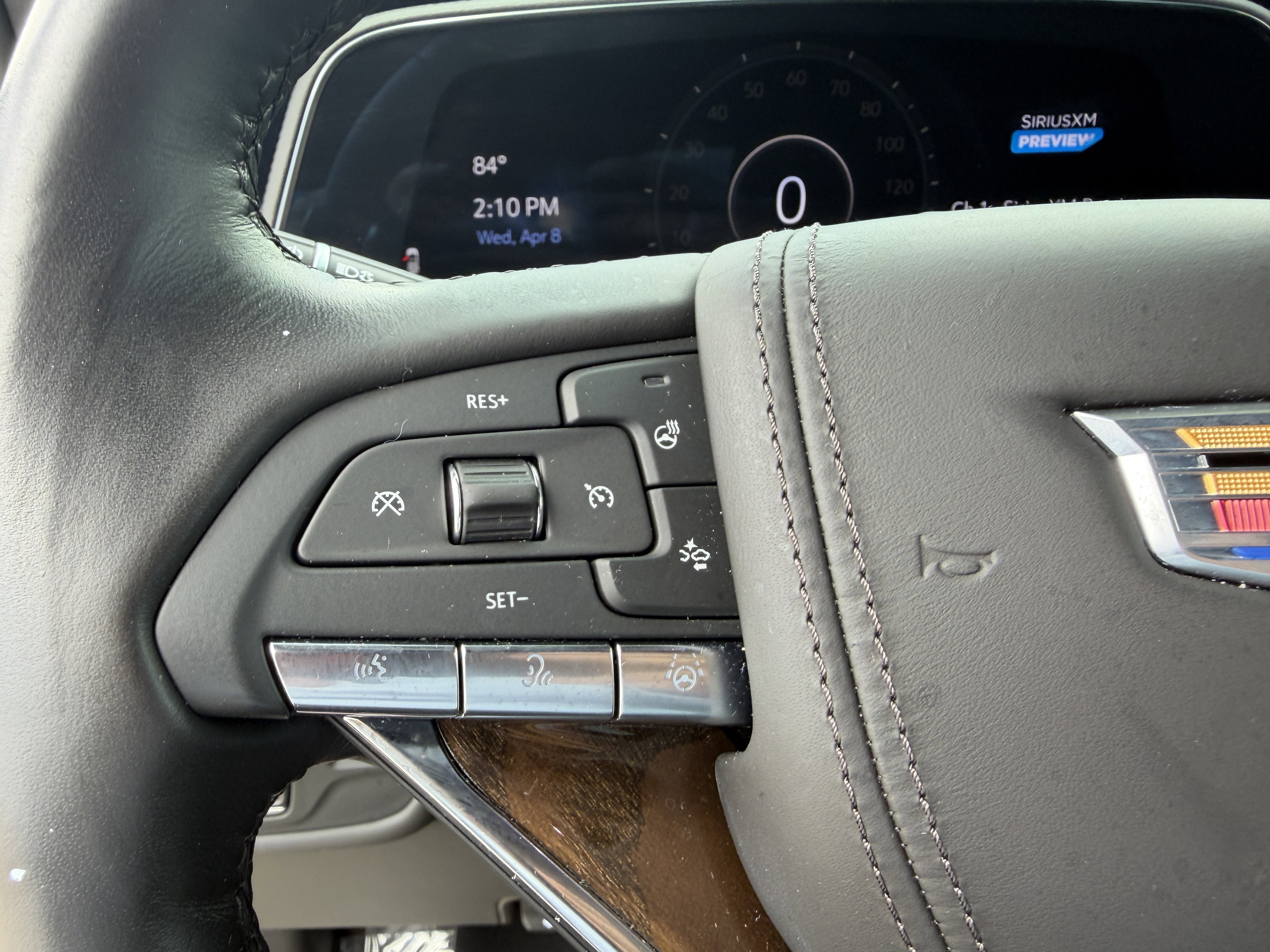 Certified 2024 Cadillac Escalade Sport Platinum w/ LPO, ONYX Package AWD/4WD image 29