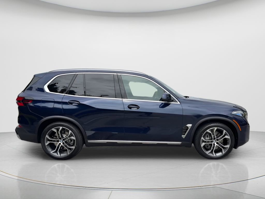 New 2026 BMW X5 M60i AWD/4WD image 7