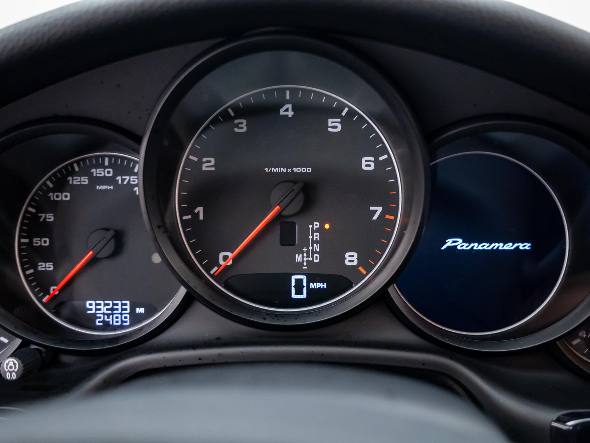 Used 2015 Porsche Panamera image 19