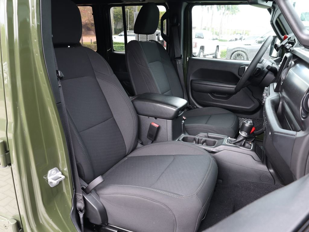 Used 2023 Jeep Wrangler Sport S image 20