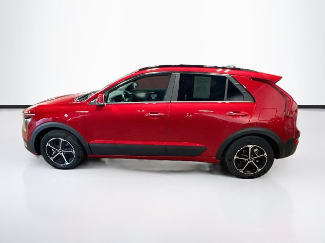 Certified 2025 Kia Niro EX w/ EX Cold Weather Package FWD image 4