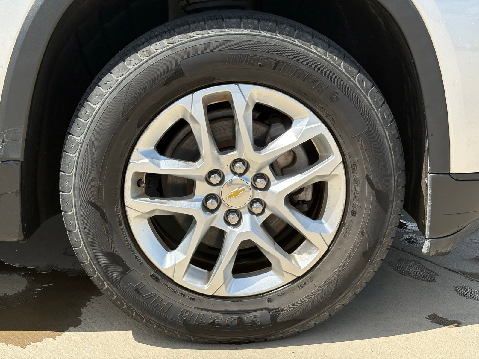 Certified 2020 Chevrolet Traverse LS image 9