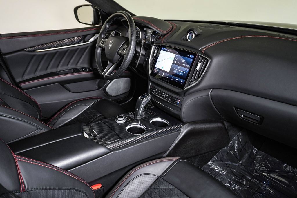 Certified 2023 Maserati Ghibli Modena Q4 AWD/4WD image 14