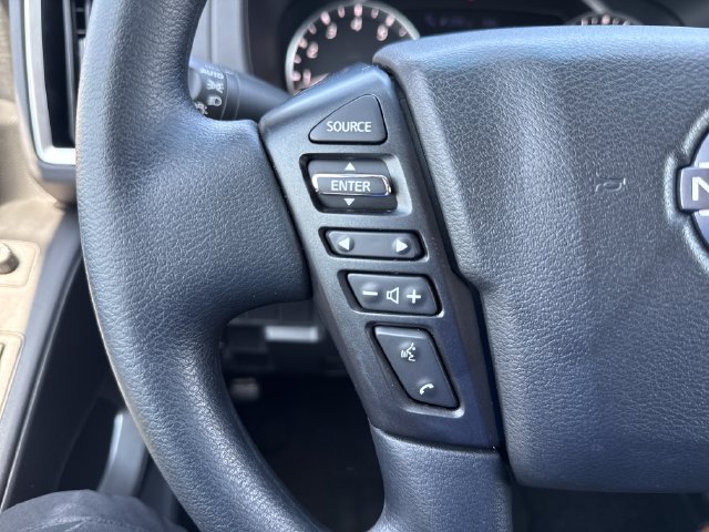 Certified 2025 Nissan Frontier SV RWD image 30