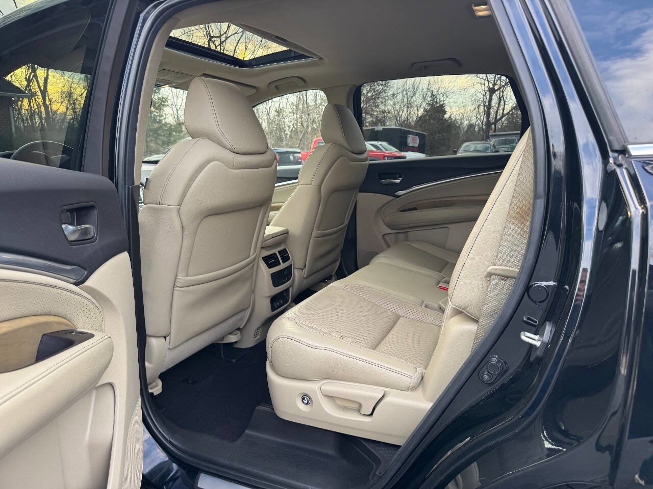 Used 2020 Acura MDX SH AWD w/Tech 4dr SUV w/Techno image 36