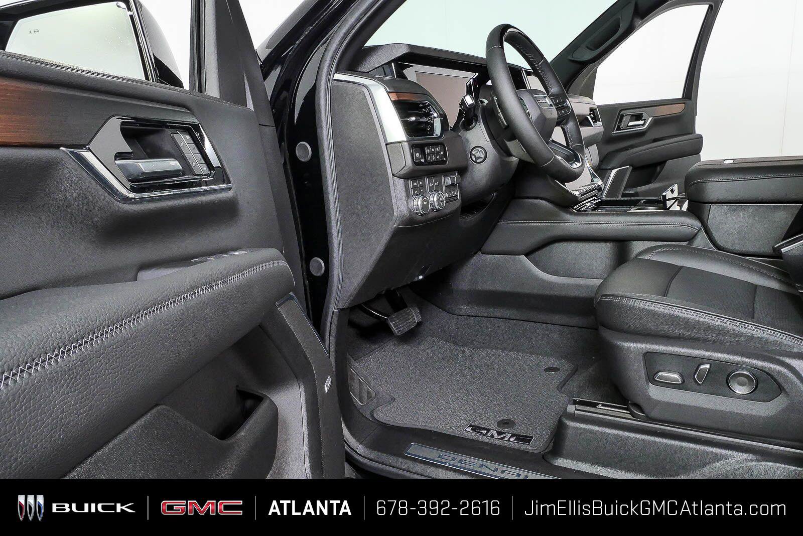 New 2026 GMC Yukon XL Denali w/ Denali Reserve Package AWD/4WD image 8