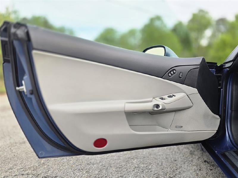 Used 2011 Chevrolet Corvette Grand Sport w/ Preferred Equipment Group image 24