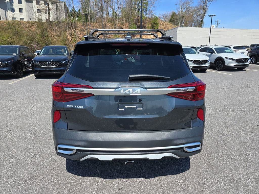 Used 2023 Kia Seltos SX image 4