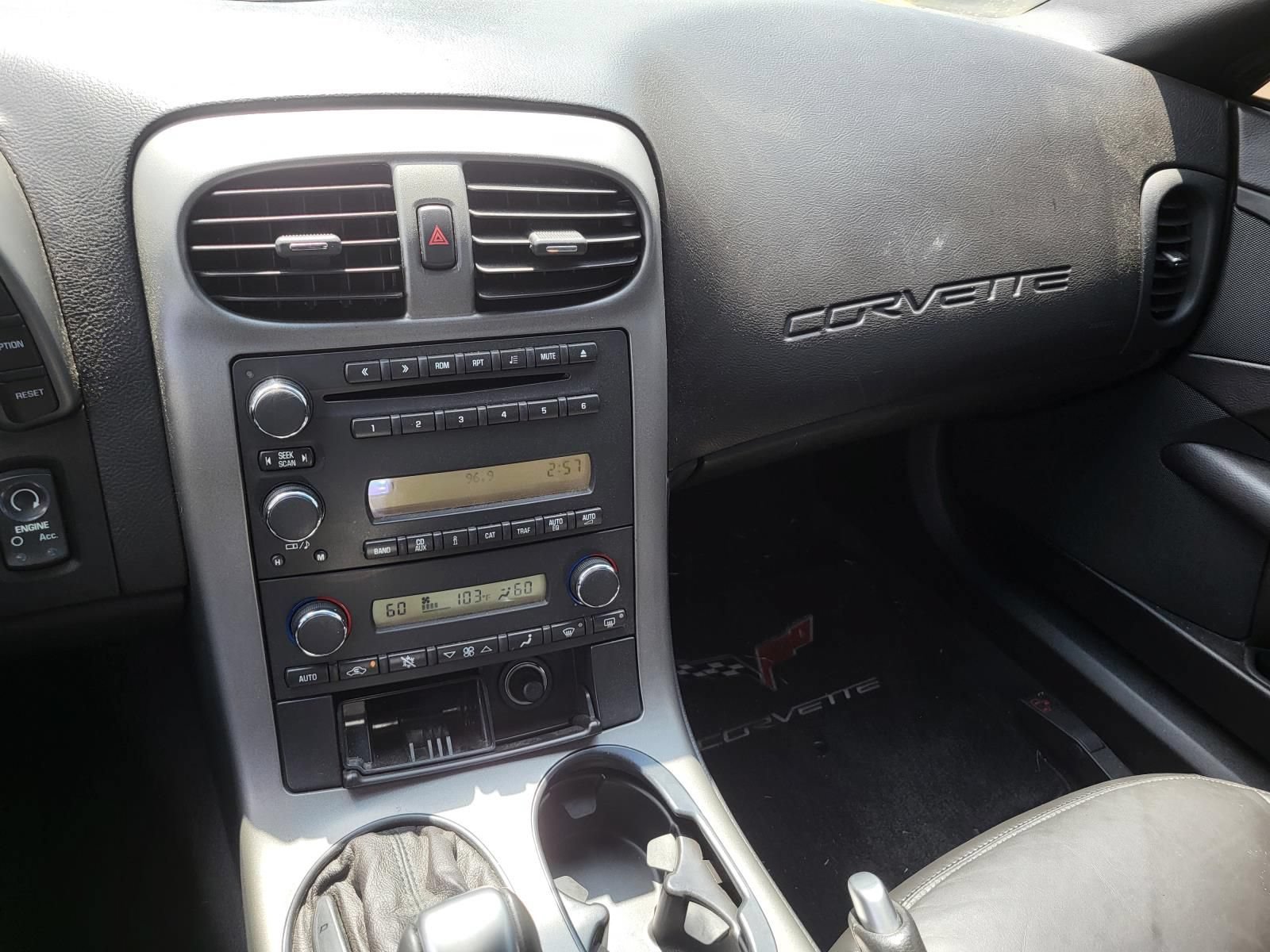 Used 2007 Chevrolet Corvette Coupe RWD image 16