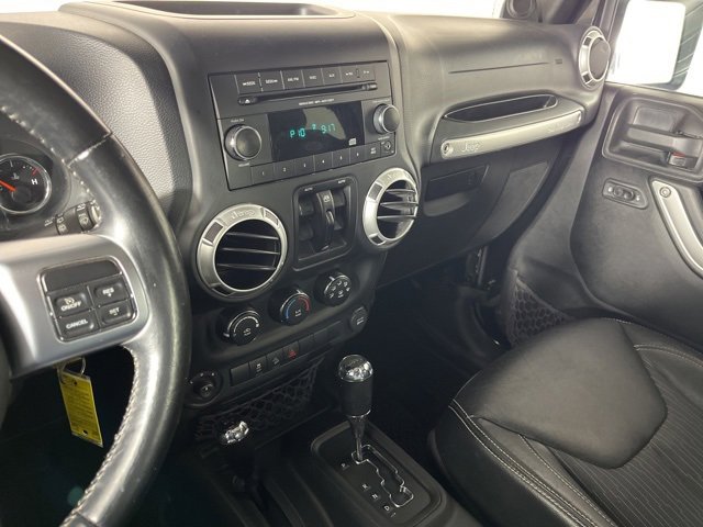 Used 2013 Jeep Wrangler Unlimited Sport image 13