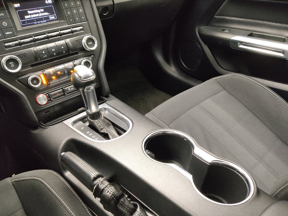 Used 2018 Ford Mustang Coupe RWD image 26