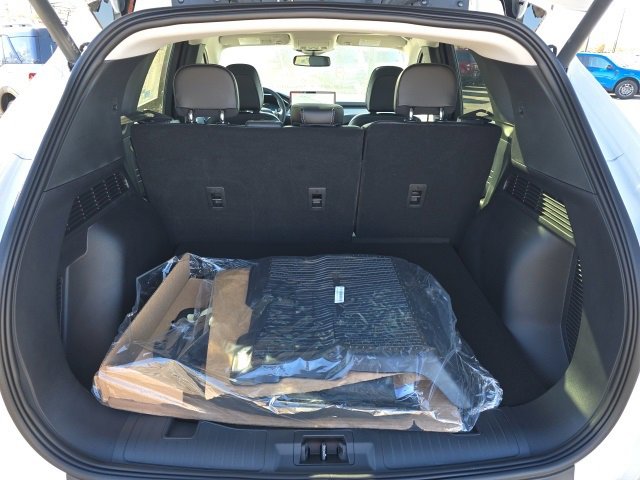 New 2026 Ford Escape Platinum image 16