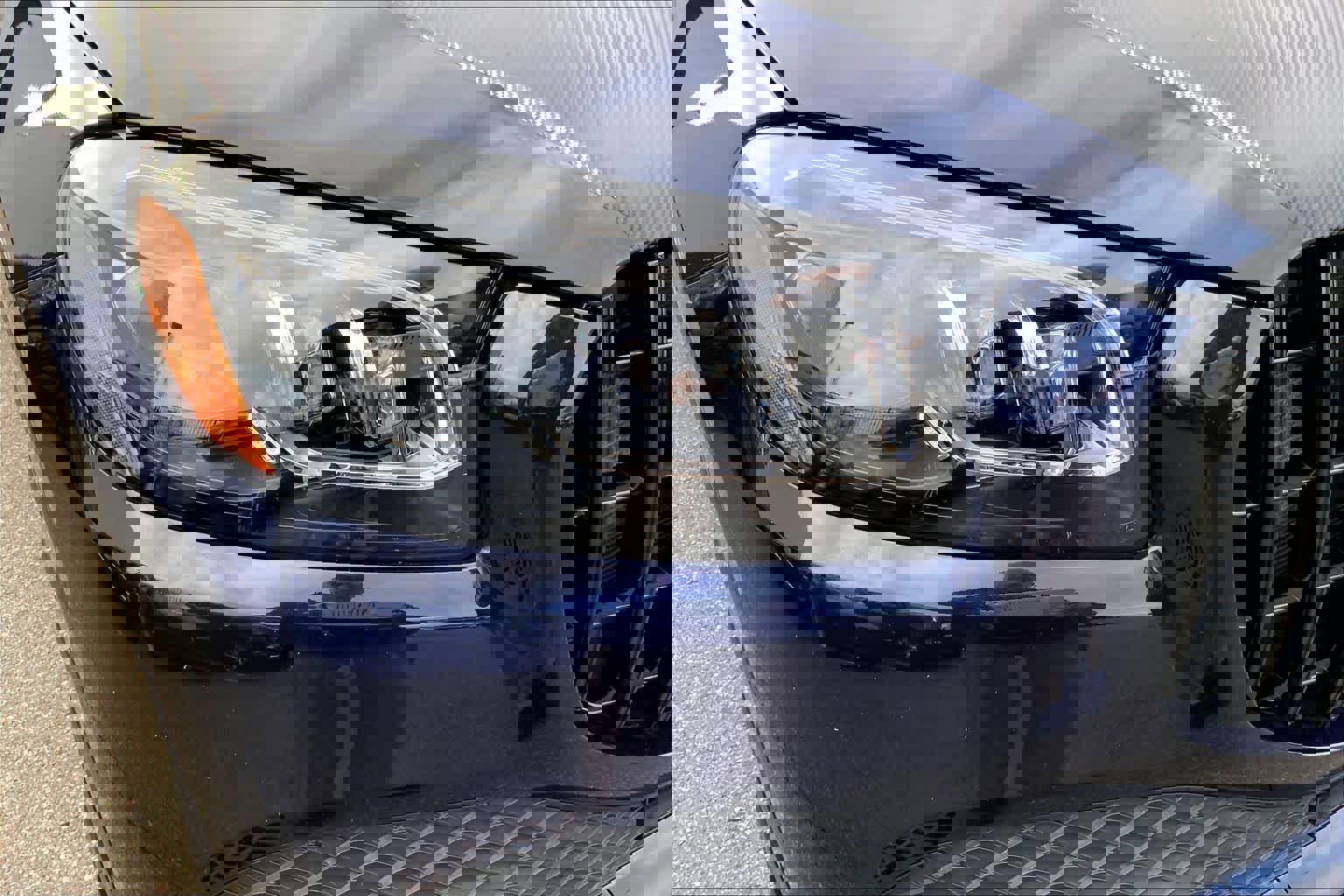 Used 2021 Mercedes-Benz GLS 450 4MATIC image 27