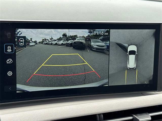 New 2025 Hyundai Tucson Limited image 24