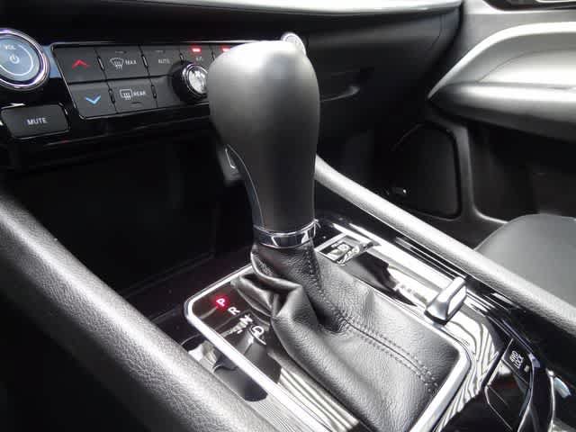 Used 2026 Jeep Compass Limited w/ Sun, Sound & Navigation Group AWD/4WD image 42