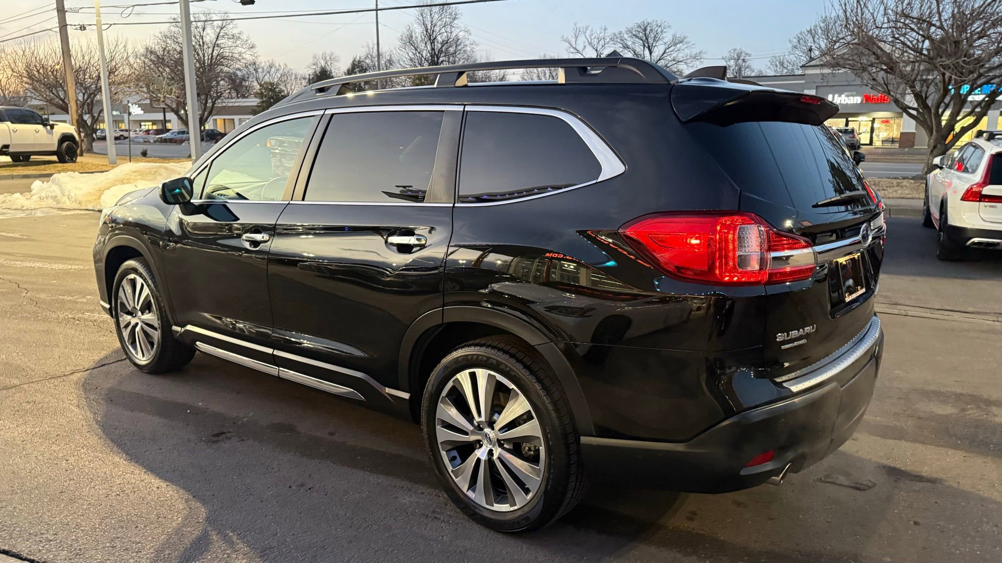 Used 2020 Subaru Ascent Touring w/ Popular Package #3 image 7