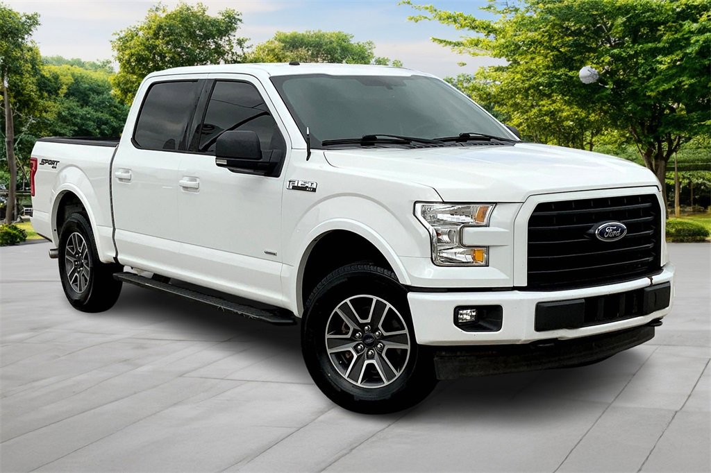 Used 2017 Ford F150 XLT w/ Equipment Group 302A Luxury image 3