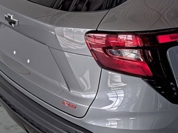 New 2026 Chevrolet Trax RS w/ Driver Confidence Package image 15