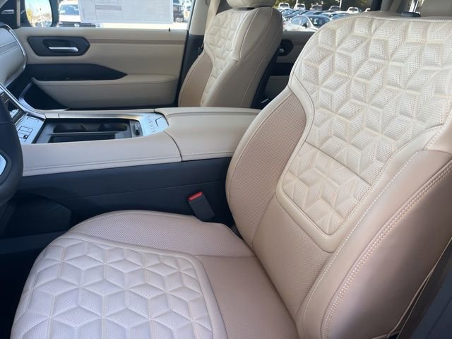 New 2026 Nissan Armada Platinum image 8