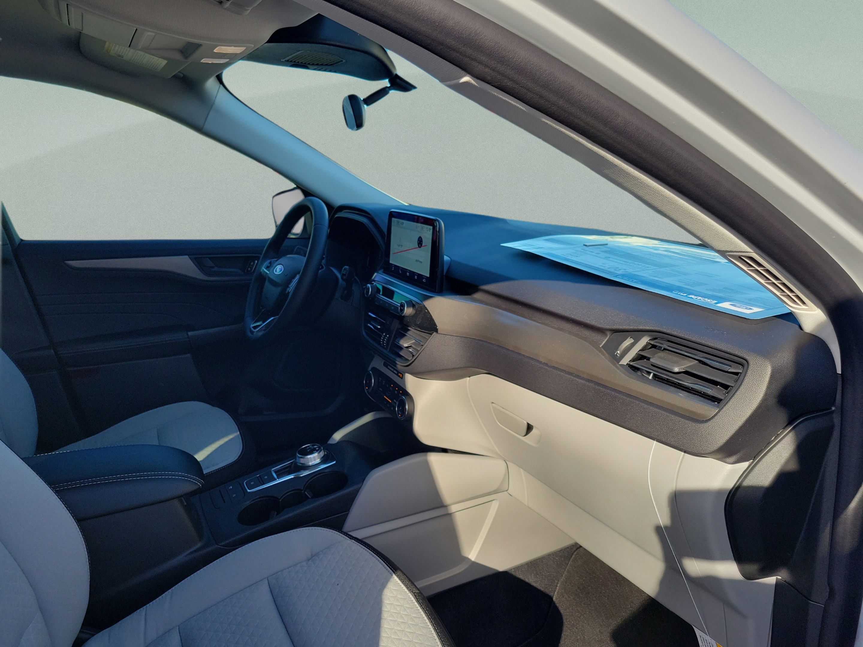 New 2026 Ford Escape Active w/ Cold Weather Package FWD image 31