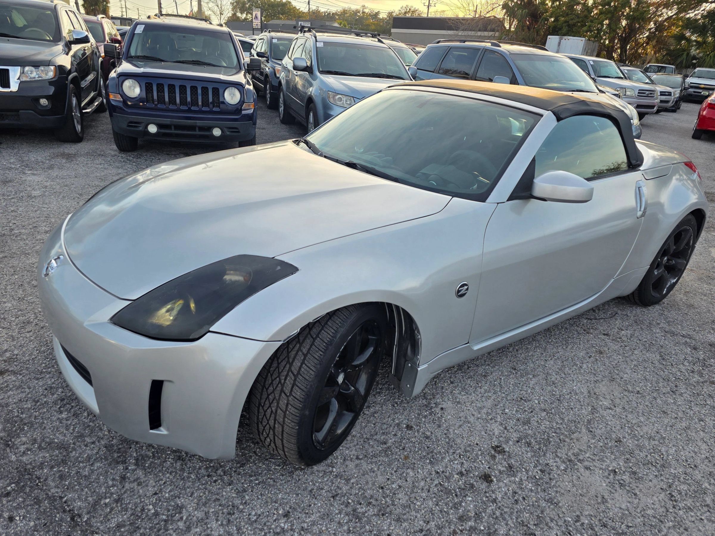 Used 2007 Nissan 350Z Enthusiast RWD image 20