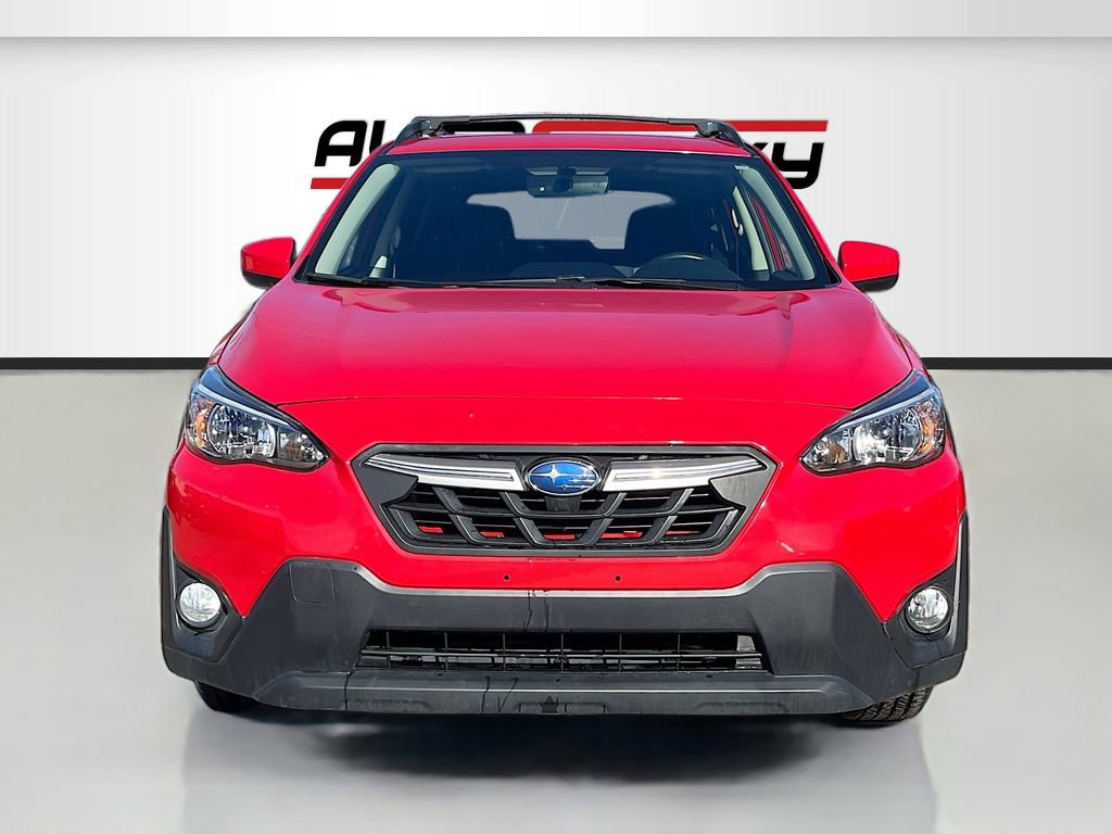 Used 2023 Subaru Crosstrek 2.0i Premium AWD/4WD image 2