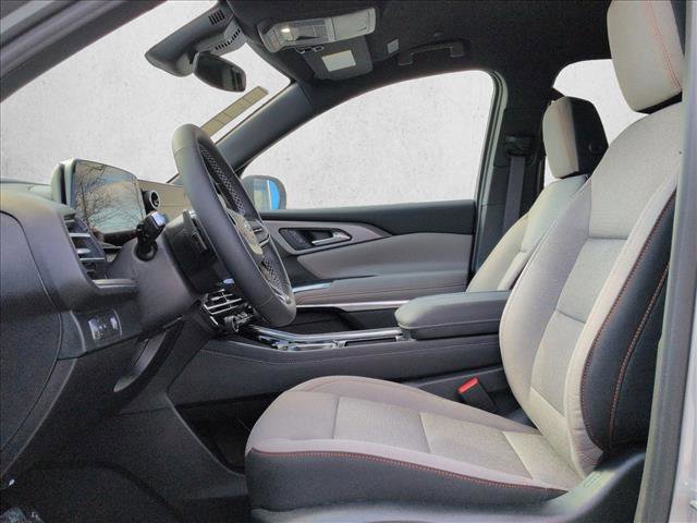 New 2026 Chevrolet Traverse LT w/ Midnight/Sport Edition image 4