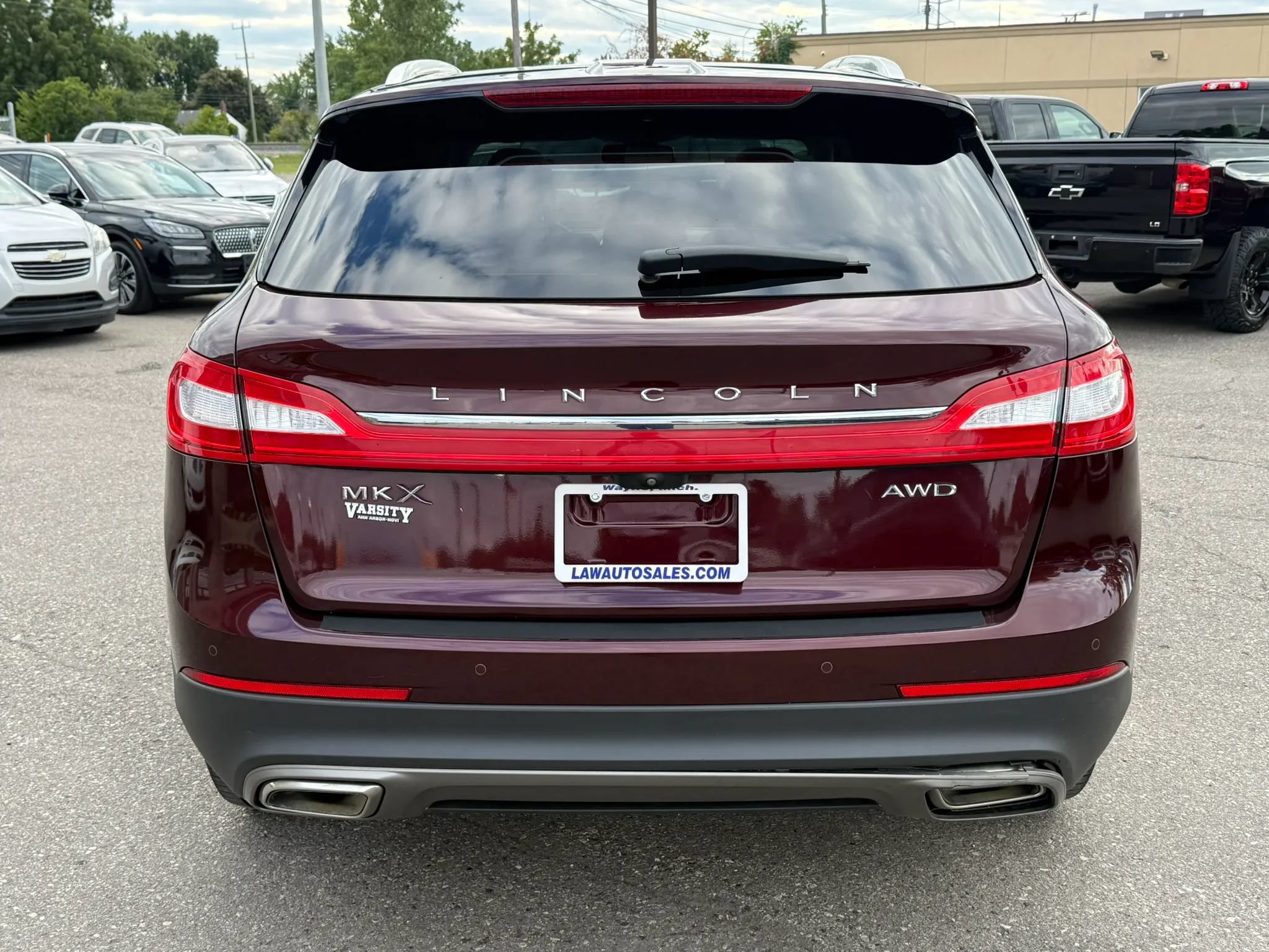 Used 2017 Lincoln MKX Reserve w/ Lincoln MKX Climate Package AWD/4WD image 6