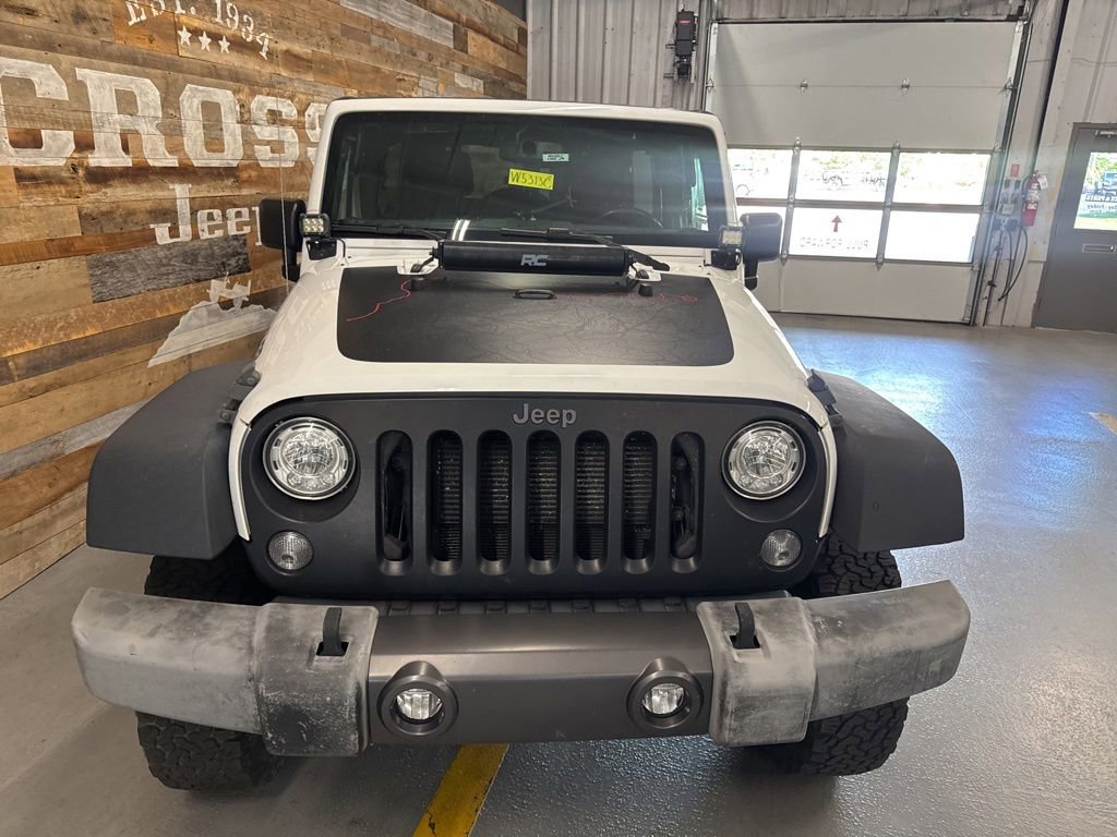 Used 2017 Jeep Wrangler Unlimited Sport AWD/4WD image 3