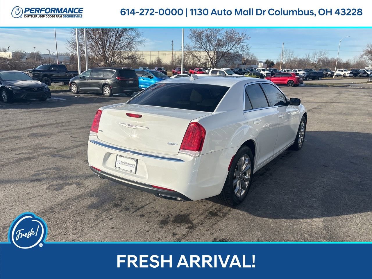 Used 2019 Chrysler 300 Touring L w/ Quick Order Package 22F image 4