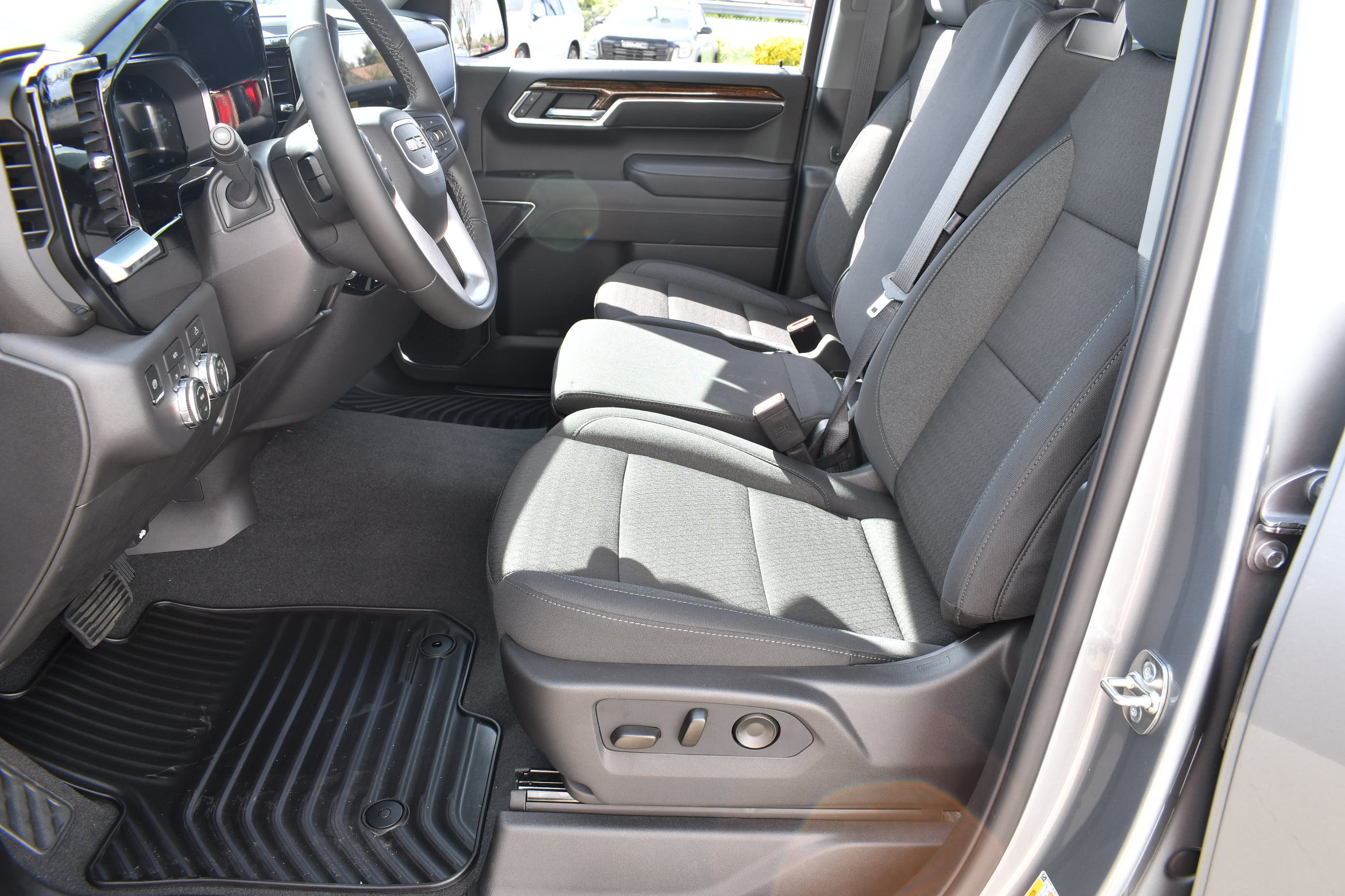 Used 2026 GMC Sierra 1500 Elevation AWD/4WD image 19