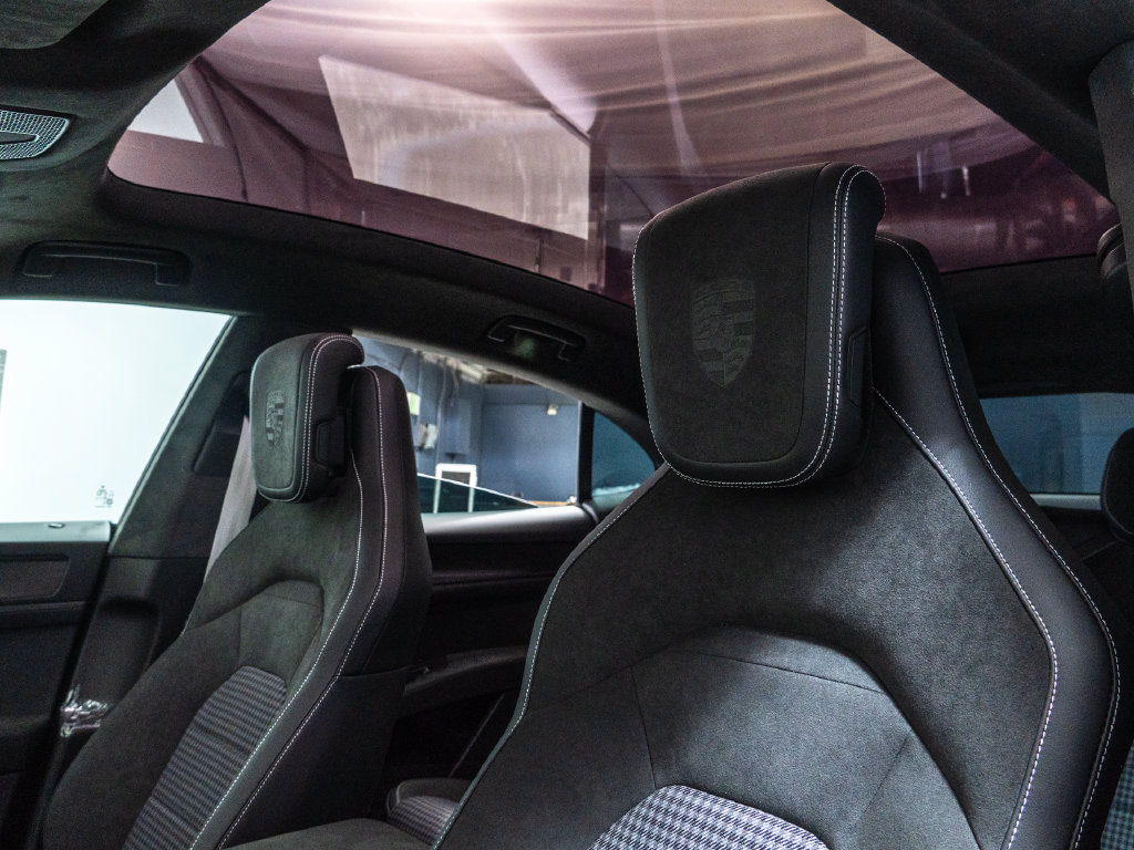 New 2026 Porsche Cayenne Turbo AWD/4WD image 27