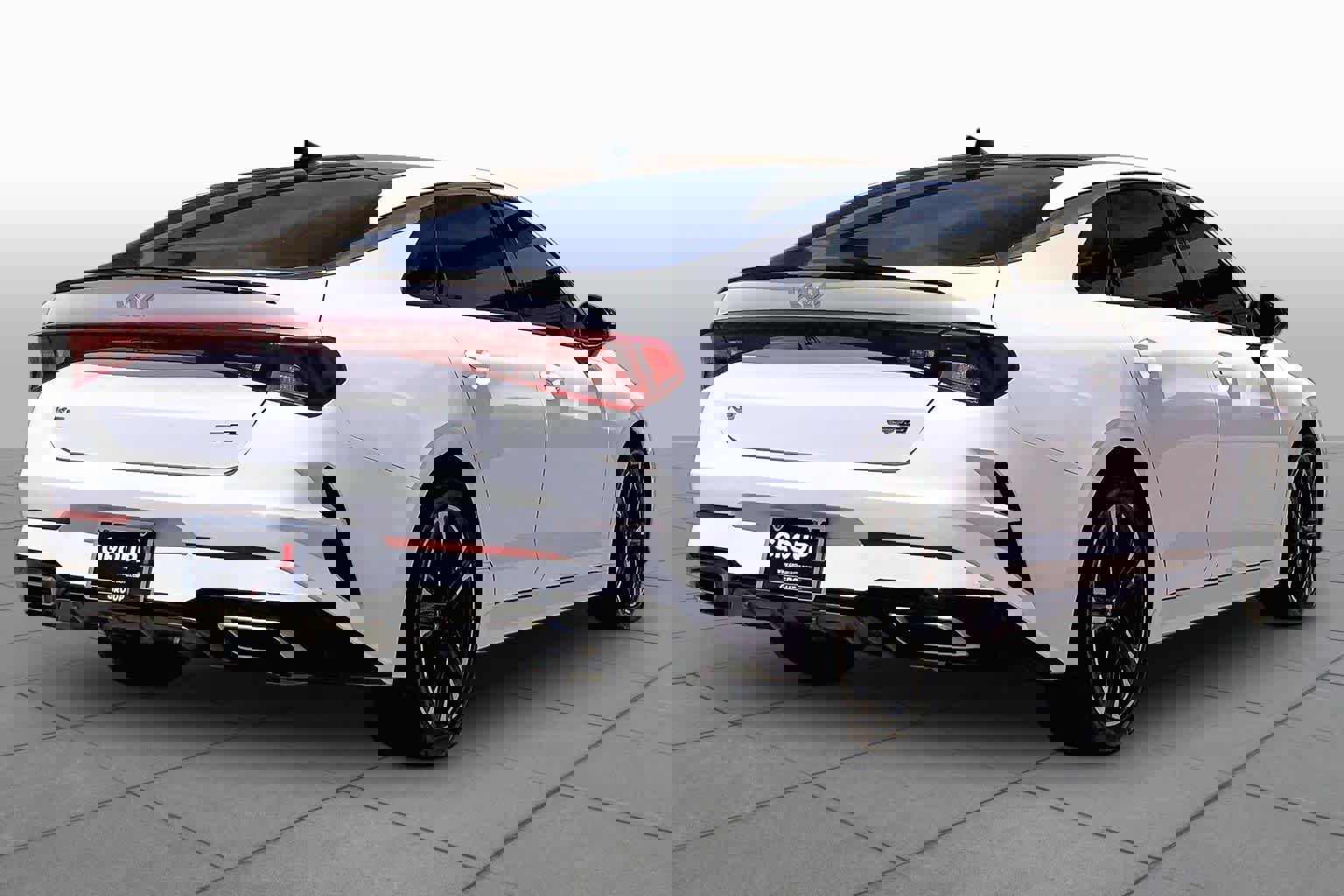 Used 2022 Kia K5 GT-Line w/ GT-Line Awd Premium Package image 13