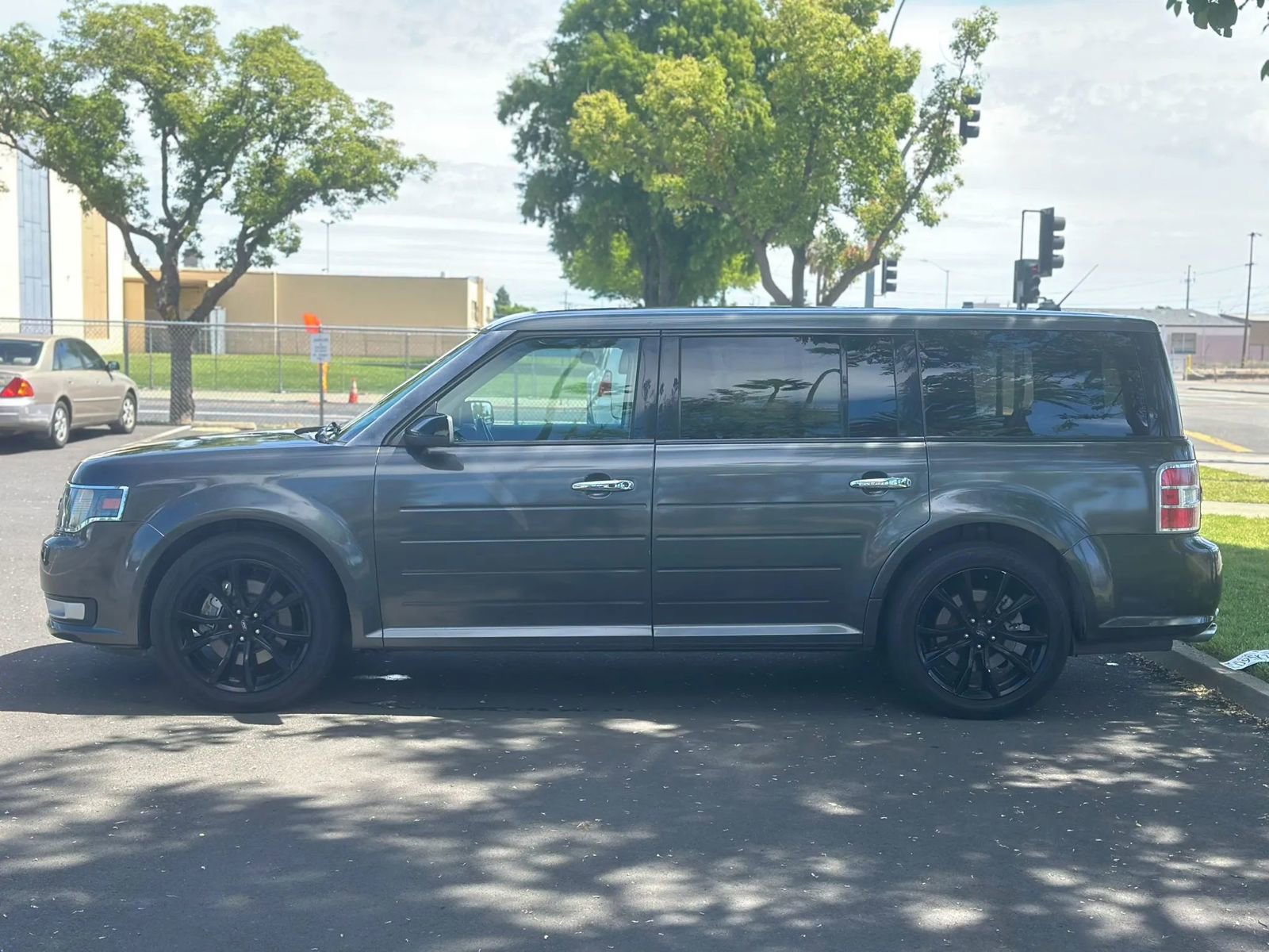 Used 2018 Ford Flex SEL w/ Equipment Group 202A image 4
