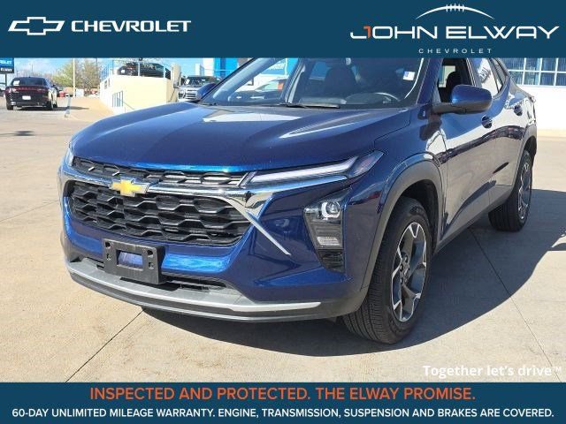 Certified 2024 Chevrolet Trax LT w/ Driver Confidence Package image 1